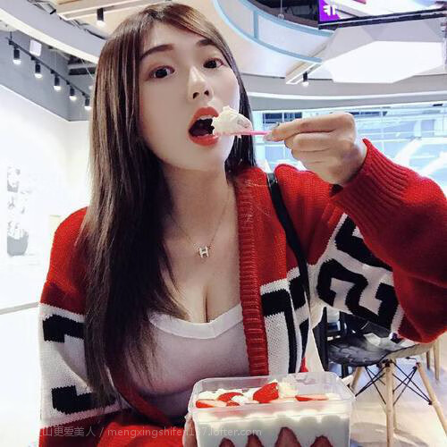 华体会登录-李恩：凭借出色的视野和精准传球，他提升了全黑队进攻效率，李恩壁因一件球衣爆红